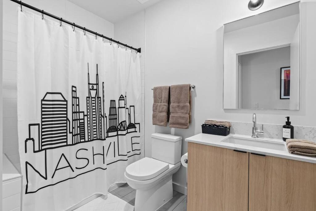 Skyline View, Pool, Gym, Balcony'S, Walk To Bway! Apartment Nashville Exterior photo